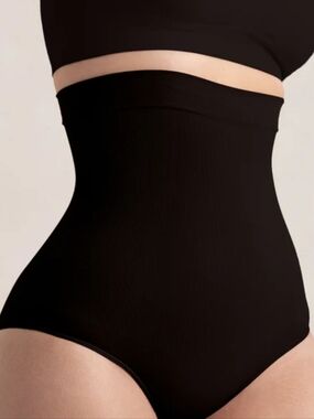 Shapermint Essentials All Day Every Day High-Waisted Shaper Panty